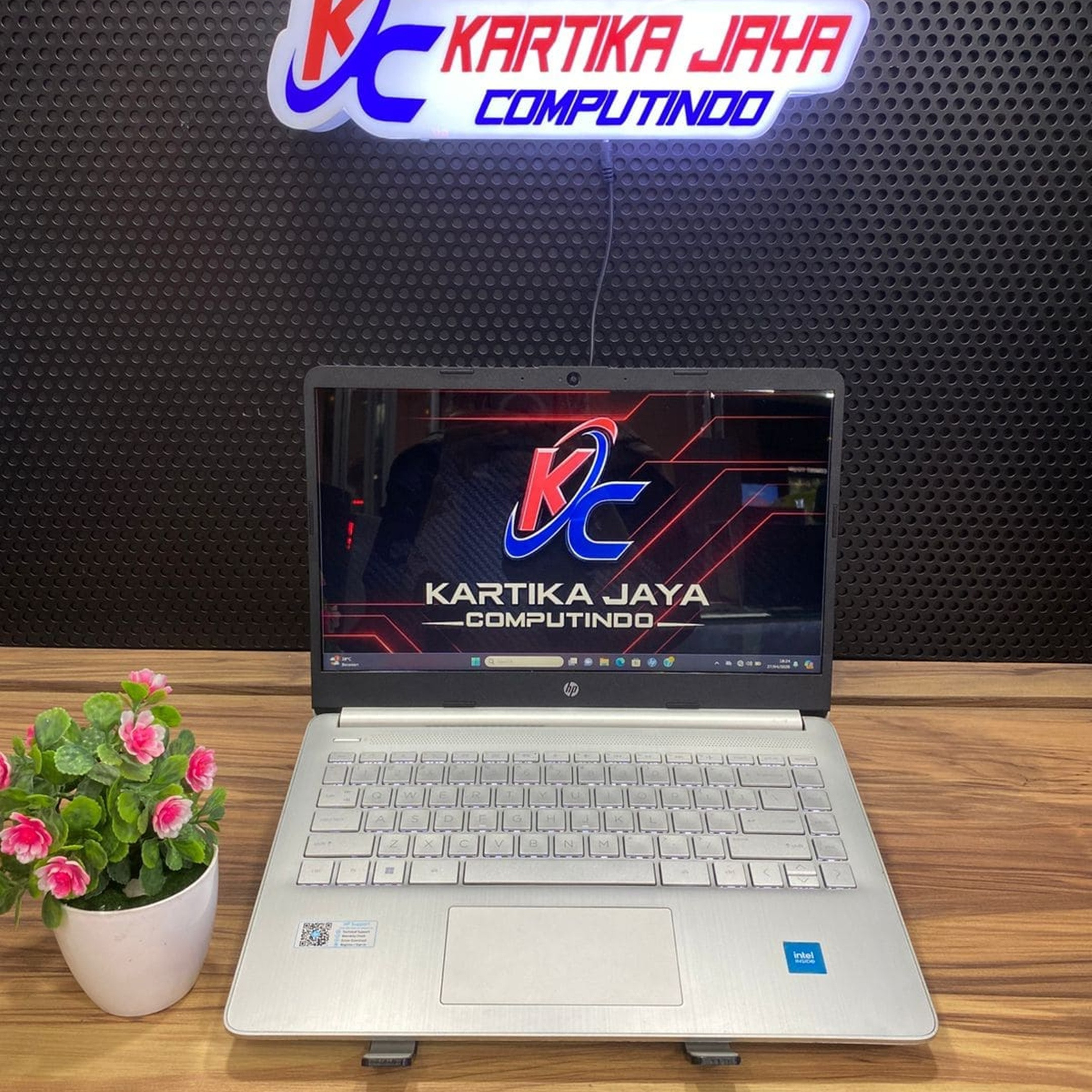 HP 14S DQ3109TU 4500 RAM 8 SSD 2ND MURAH 